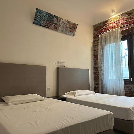 New Generation Hostel Florence Center Excellent Location The Right Alternative To Luxury Hotels A Few Steps From The Ponte Vecchio Surrounded By Restaurants And Clubs And Offers Opportunities For Shopping Free Wi-Fi Kitchen Garden Екстер'єр фото